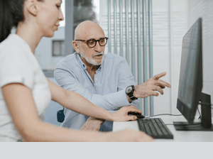 Assistance administrative à domicile démarches en ligne